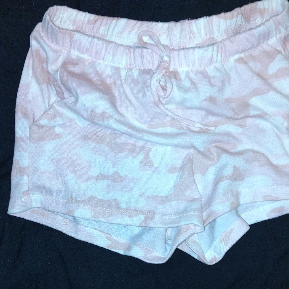 Pink Camouflage Lounge Shorts Ladies L